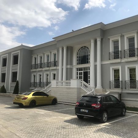 Jurgen Resort Tirana Exterior foto