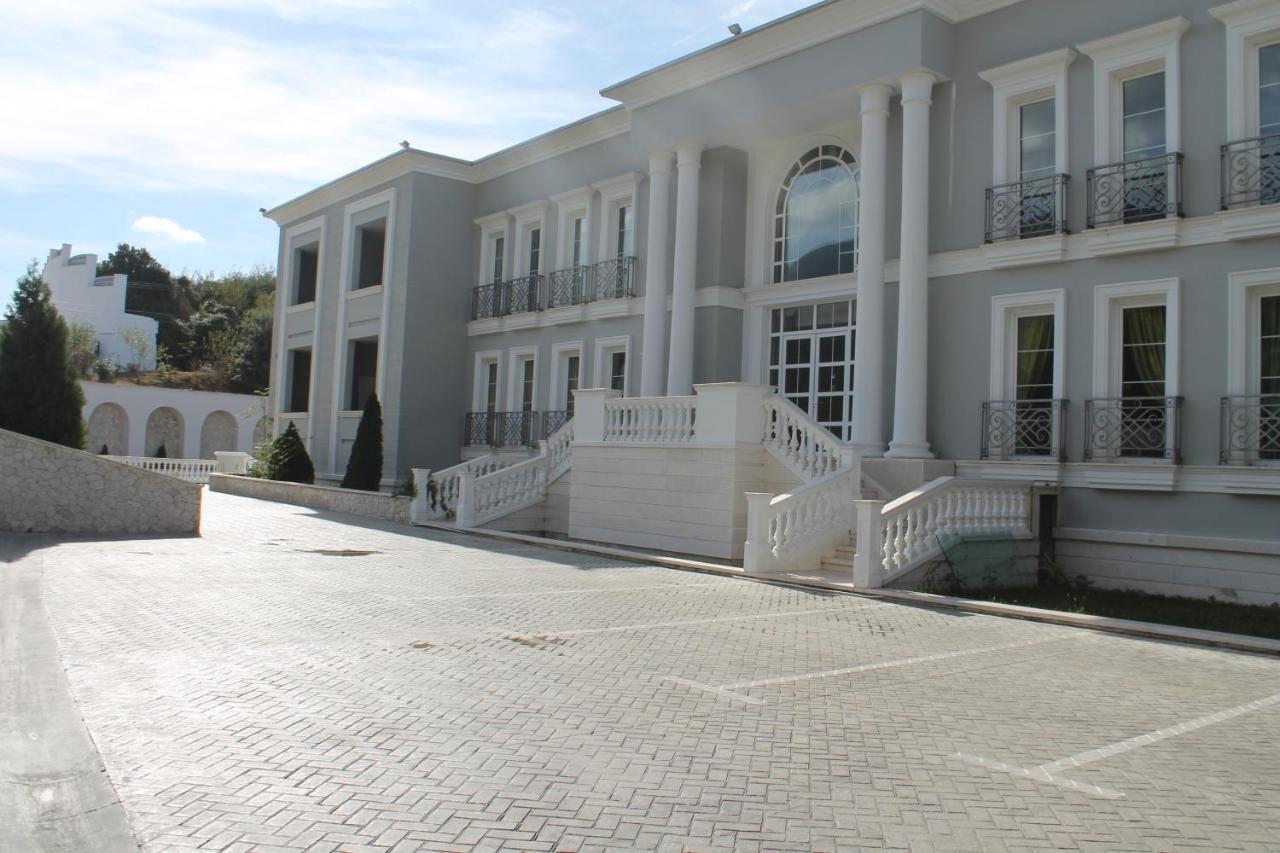 Jurgen Resort Tirana Exterior foto